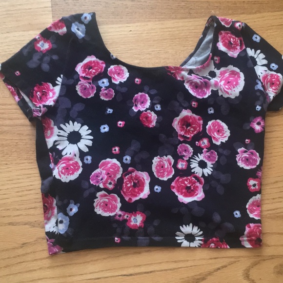 H&M Floral Crop Top - Picture 3 of 3